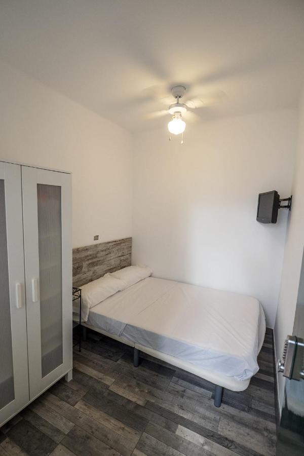 L'Hostalet Guesthouse Pineda de Mar Eksteriør bilde